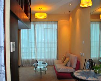 Xinshikong Apartments- Abest Zhongshan Park No.1 - Shanghai - Living room