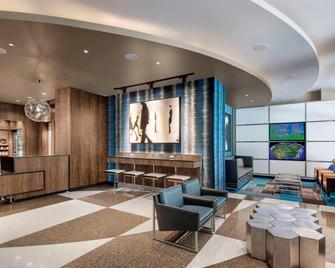 Fairfield Inn and Suites Chicago Downtown/ Magnificent Mile - Chicago - Lounge