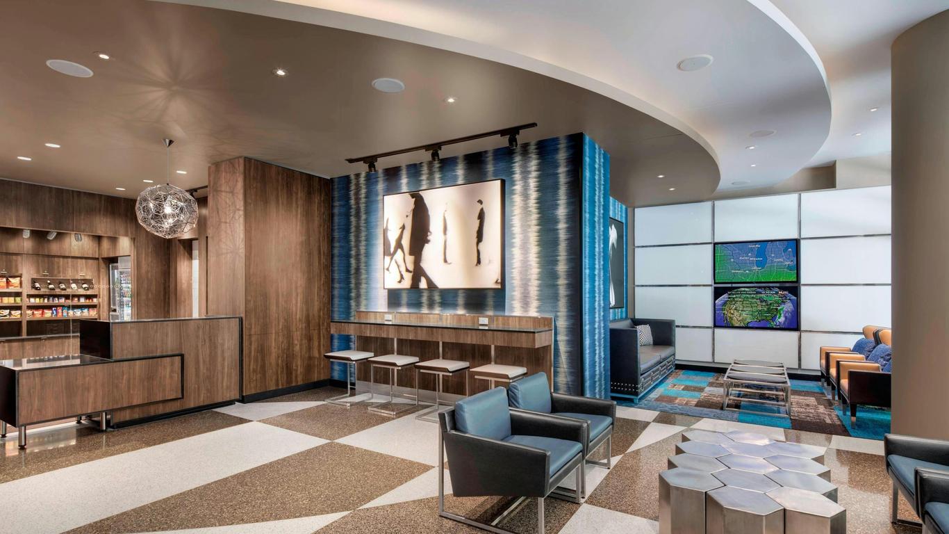 Fairfield Inn & Suites by Marriott Chicago Downtown/Magnificent Mile