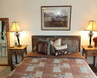 Among the Aspens Family Cottage - Belgrade - Bedroom