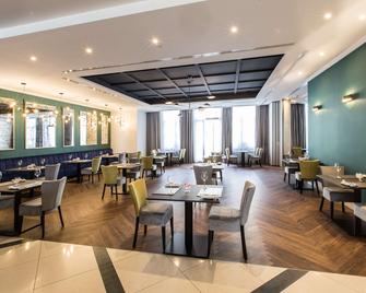 راديسون بلو هوتل، فروكلاف - فروتسواف - مطعم