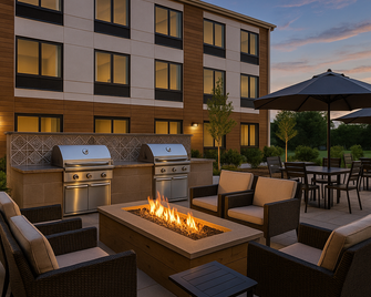 Yourspace Hotels Chesapeake - Chesapeake - Patio