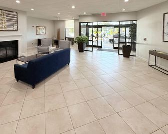 Comfort Inn Conover-Hickory - Conover - Lobby