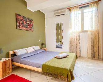 Livingapple - Minturno - Camera da letto