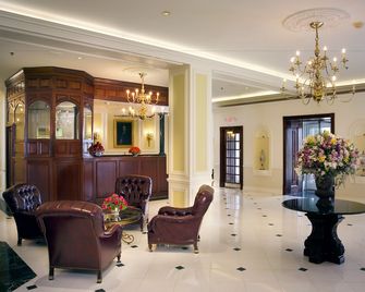 Molly Pitcher Inn - Red Bank - Lobby