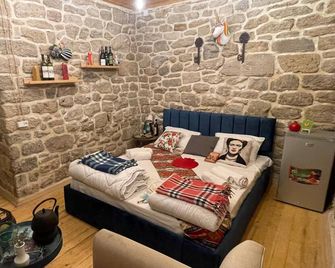 Old Room Hotel - Baku - Bedroom