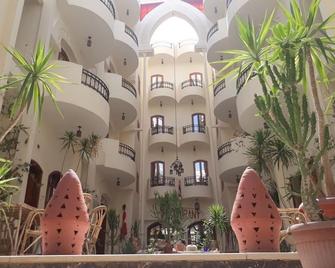 فندق الهمبرا - الأقصر - مبنى