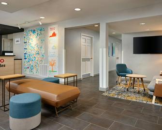 Towneplace Suites Dulles Airport - Sterling - Lobby