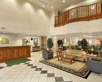 Comfort Inn and Suites Voorhees - Mt Laurel - Voorhees - Lobby