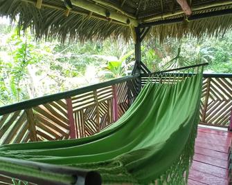 Hostal Búho Amazonas Tours - Hostel - Leticia - Balcón