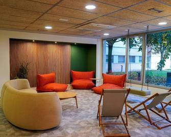 Residencia Universitaria Resa Los Abedules - פאמפלונה - טרקלין