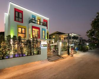 Viryla Boutique Hotel - Vientiane - Gebäude