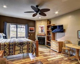 Cozy Condo in Cascade Village, right next to Purgatory Ski Resort! - Rico - Habitación