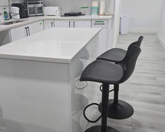Cy Becker Drive 2023 Luxury Home - Edmonton