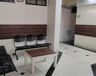 Saigal Guest House - Mumbai - Huiskamer