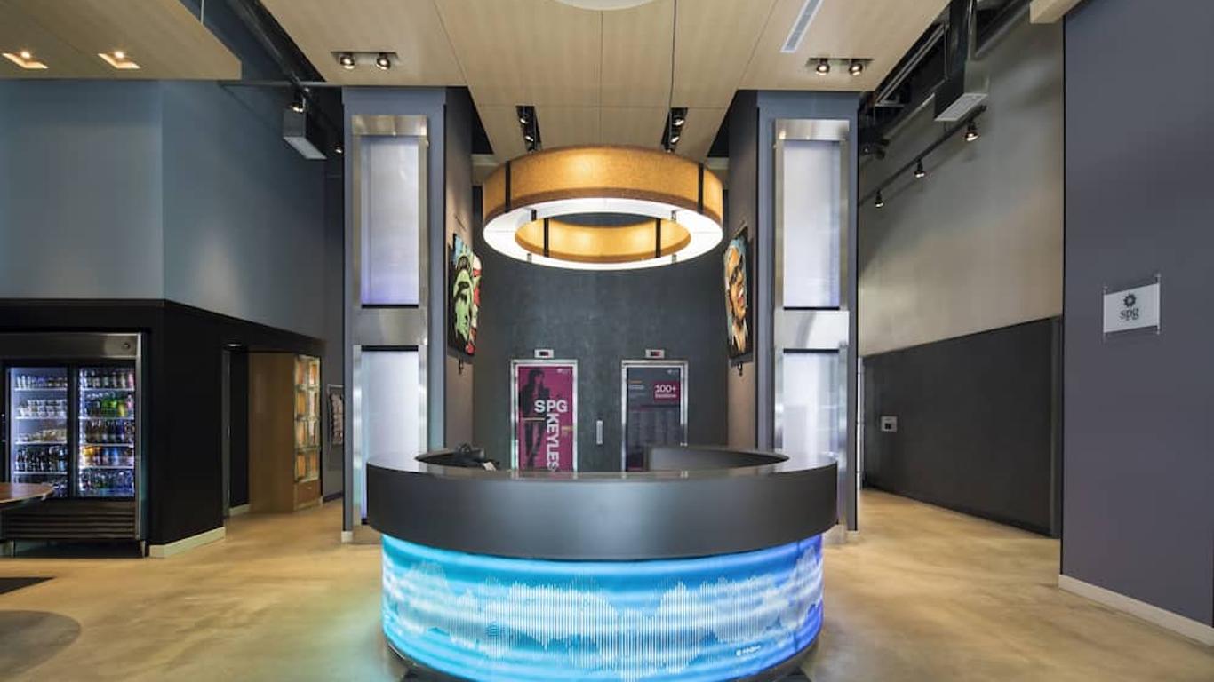 Aloft Manhattan Downtown - Financial District