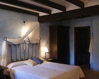 Hostal La Panavera - El Perello - Bedroom