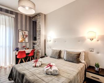 Santamaria Inn - Rome - Bedroom