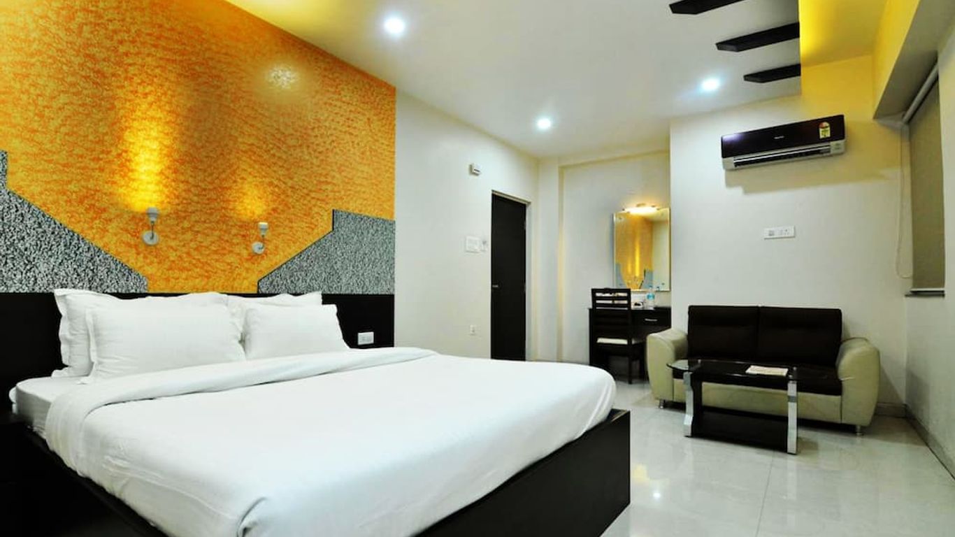 Savera A Luxury Business Hotel