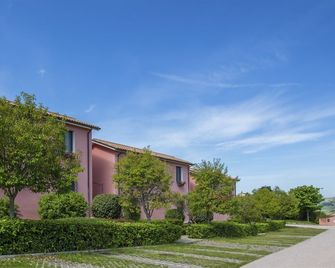 Country Hotel & Resort I Calanchi - Ripatransone - Edificio
