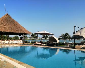 Cityblue Creekside Hotel & Suites - Mombasa - Pool