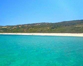 Borgo Bellavista Isola Rossa - Isola Rossa - Beach