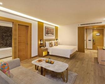 Country Inn Premier Amritsar - 10 min drive from Golden Temple - Amritsar - Bedroom