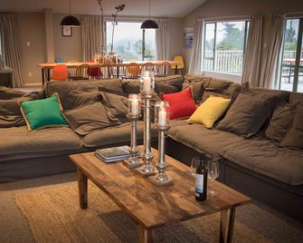 Split Apple Lodge - Kaiteriteri - Sala de estar