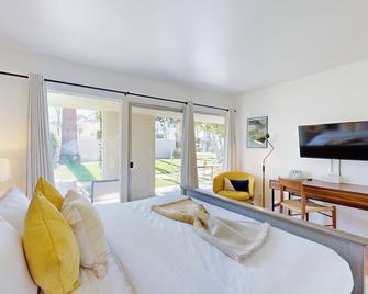 The Coco Cabana Unit 31 Permit# 4451 - Palm Springs