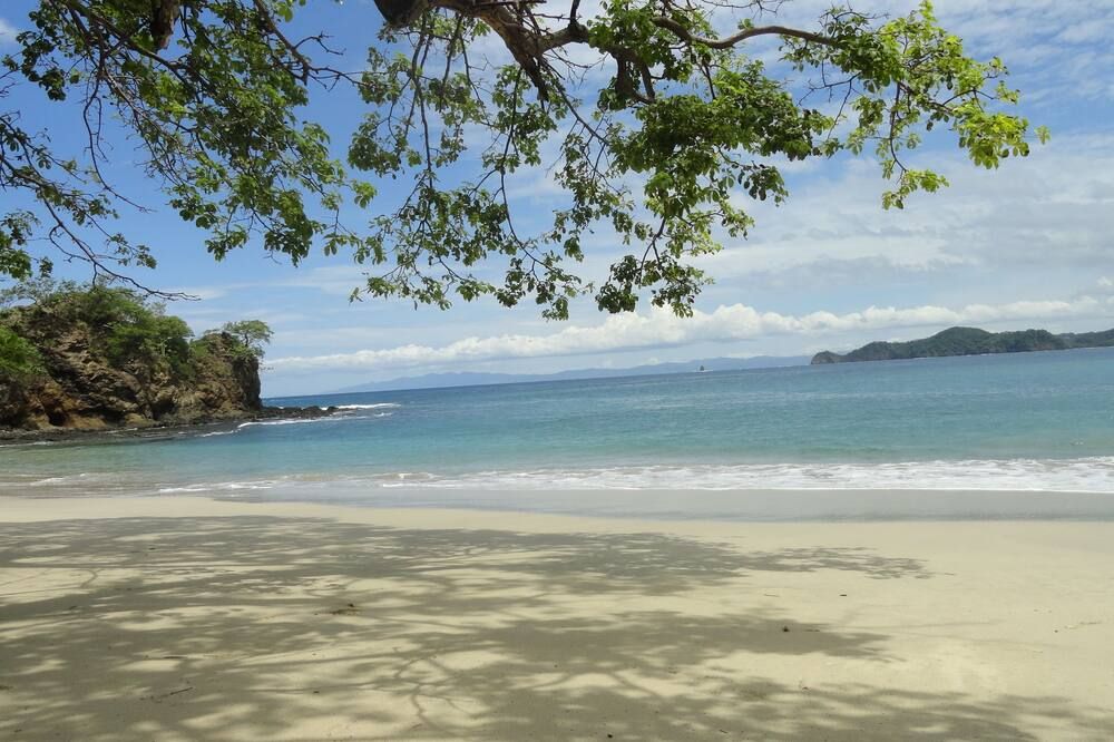 هوتل كولونو بيتش