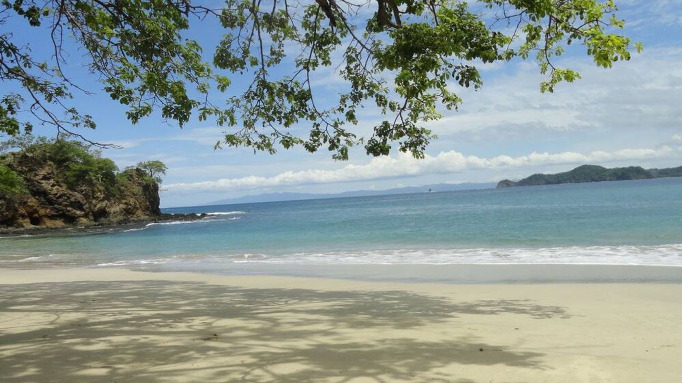 هوتل كولونو بيتش