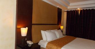 Mo2 Westown Hotel - Mandalagan - Bacolod - Soverom