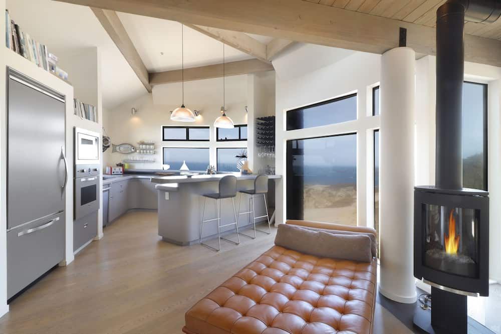 Spectacular Ocean Front Home-Sonoma Coast- Timber Cove-Jenner
