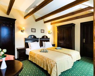 Hotel Classico Timisoara - Temeşvar - Yatak Odası
