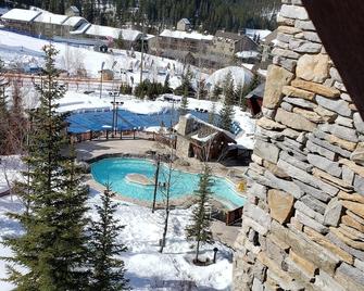 The Beautiful Panorama Springs Lodge - True Ski in/out - Panorama - Pool