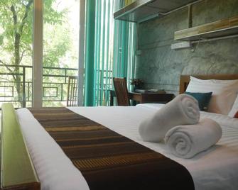 Loei Huen Hao Hug Home&Resort - Loei - Habitación