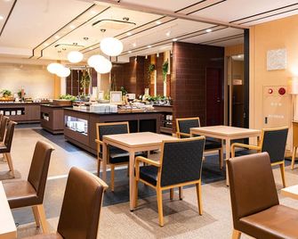 فيسيل هوتل كامبانا كيوتو جوجو - كيوتو - مطعم