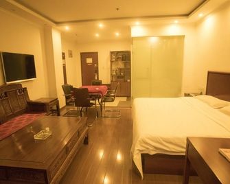 Greentree Inn Zhangjiakou Zhangbei Zhongdu Caoyuan Business Hotel - Zhangjiakou - Camera da letto