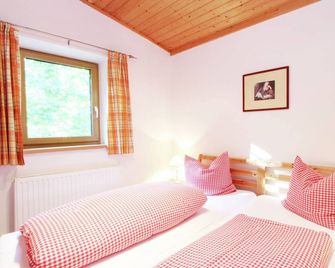 Chalet in Niederndorf Near Kufstein With Balcony - Noppenberg - Bedroom