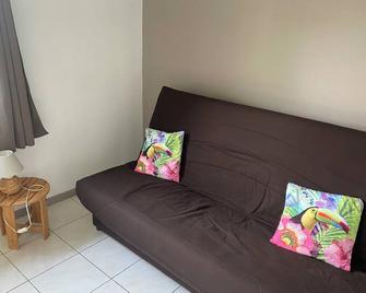 The cottage in the heart of the bocage: hiking trails nearby - Tinchebray-Bocage - Sala de estar