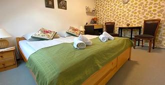 Penzión Vila Petra Bed&Breakfast - Veľký Slavkov - Bedroom