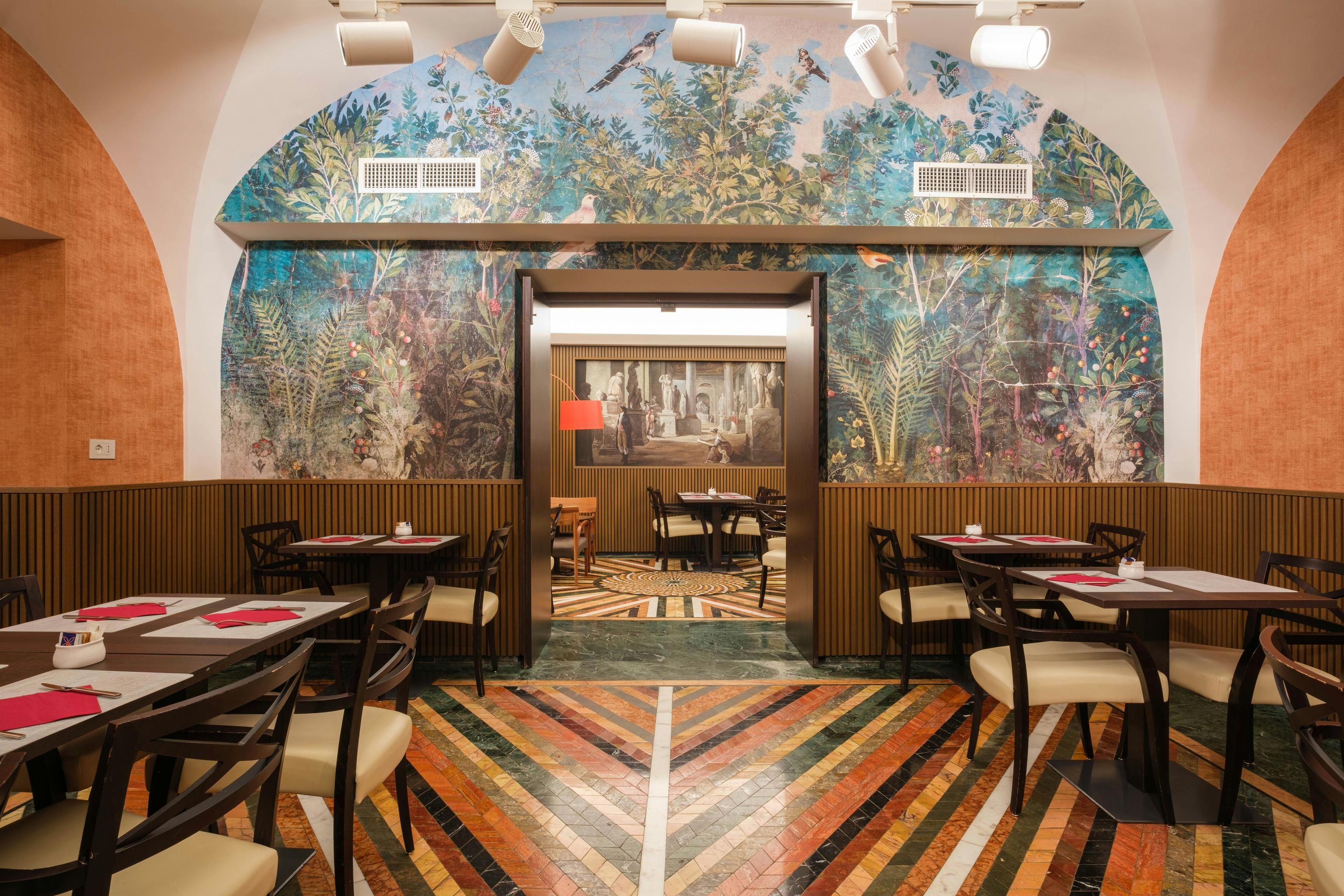 فندق ناتسيوناله - روما - مطعم