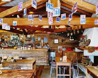 Les Plaisirs d'Antan - Pila - Bar