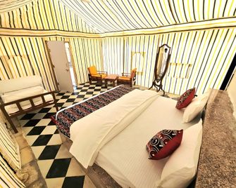 Desert Glory Resort - Sām - Bedroom