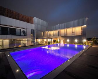 Esp Hotel - Accra - Uima-allas