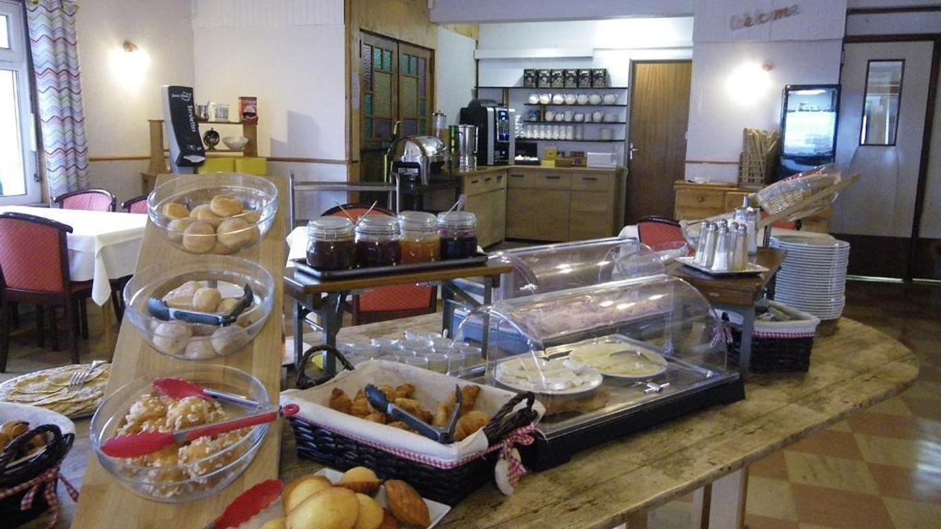 هوتل لا روت فيرت