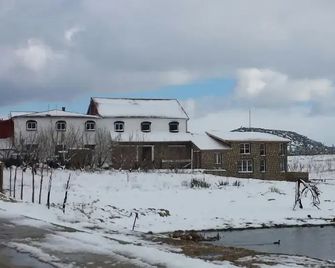 Residence Dayet Aoua - Ifrane - Outdoor view