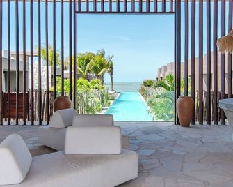 Koloa Concept Hotel - Cajueiro da Praia