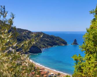 Villa Kadith Agios Gordios - Agios Gordios - Beach