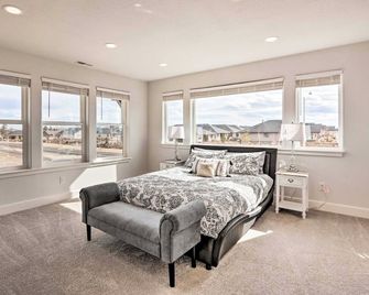 New house in Redmond, 15 minutes to Airport and Smith Rock - Redmond - Bedroom